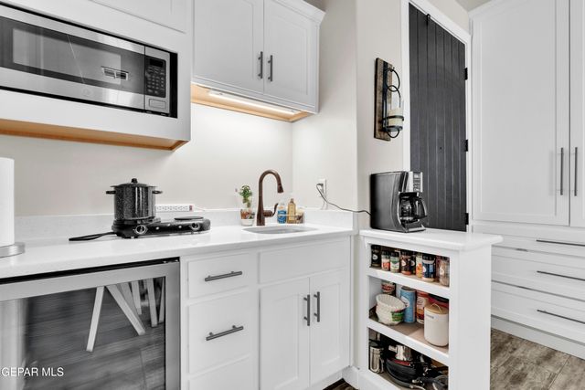 12437 Addingham Ct Court, El Paso, TX 79928