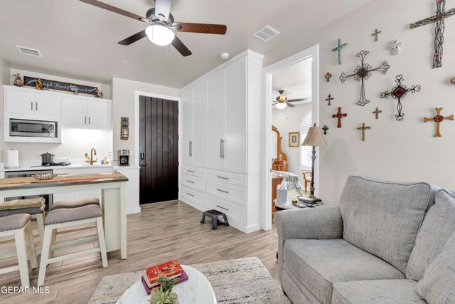 12437 Addingham Ct Court, El Paso, TX 79928