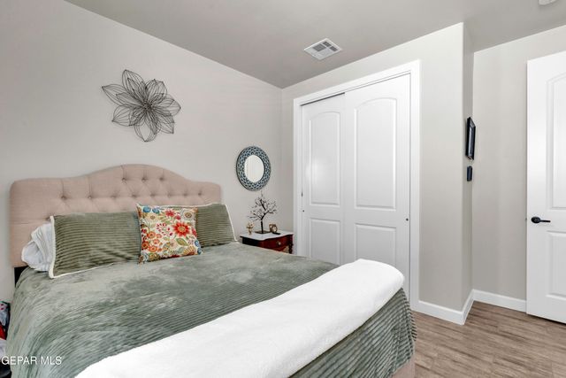 12437 Addingham Ct Court, El Paso, TX 79928