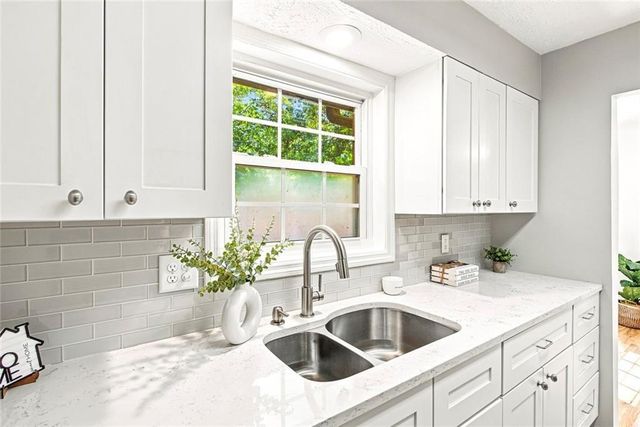 6304 Park Avenue D3, Sandy Springs, GA 30342
