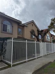 15044 Nordhoff Street 8, North Hills, CA 91343