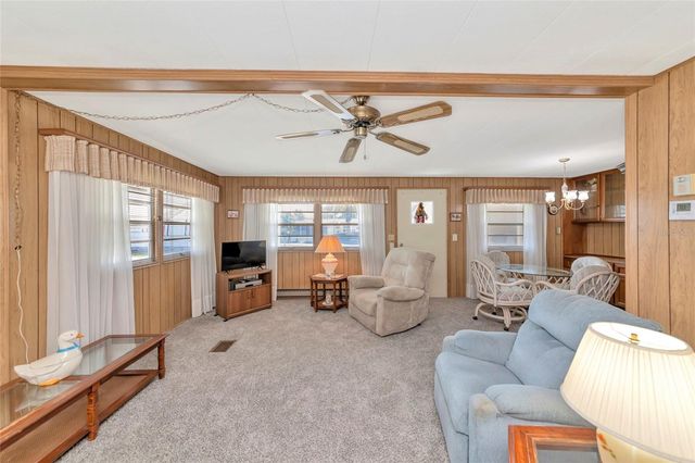 216 OUTER DRIVE E, Venice, FL 34285