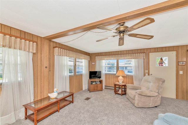 216 OUTER DRIVE E, Venice, FL 34285