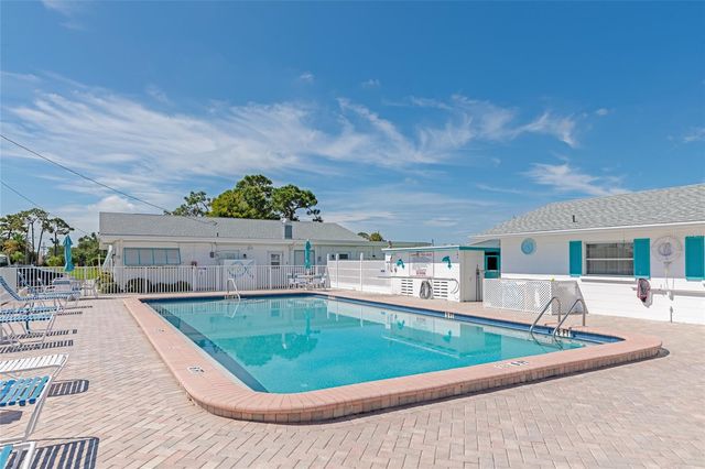216 OUTER DRIVE E, Venice, FL 34285