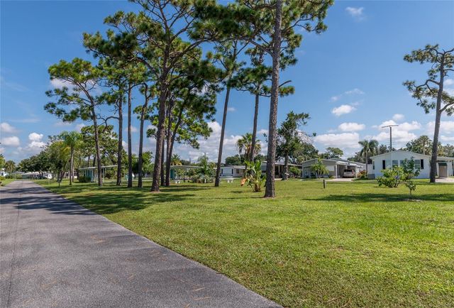 216 OUTER DRIVE E, Venice, FL 34285