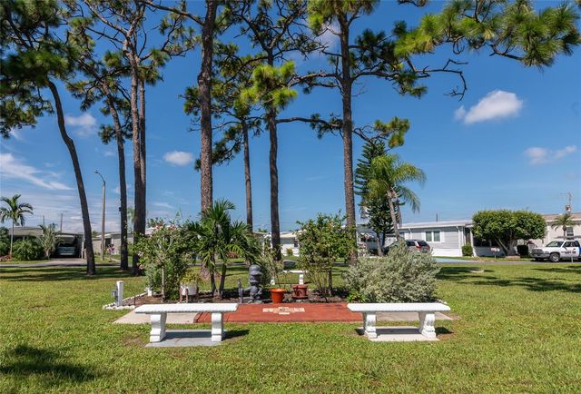 216 OUTER DRIVE E, Venice, FL 34285