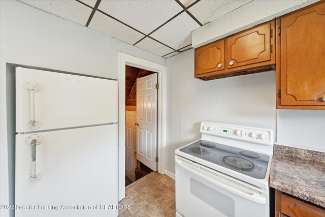 2011 S Martin Luther King Jr Boulevard, Lansing, MI 48910