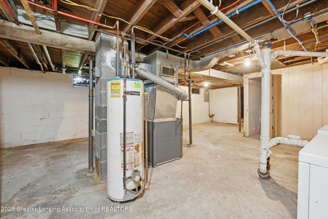 2011 S Martin Luther King Jr Boulevard, Lansing, MI 48910