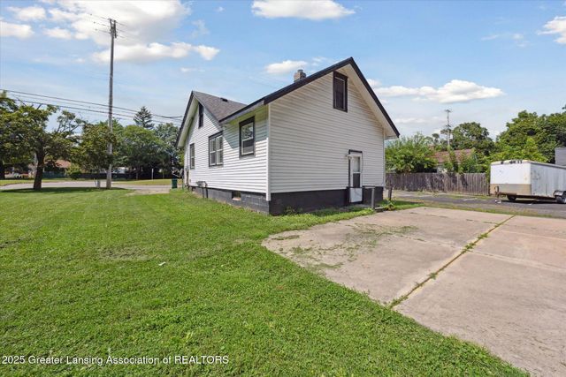 2011 S Martin Luther King Jr Boulevard, Lansing, MI 48910