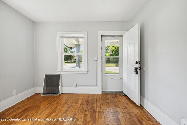 2011 S Martin Luther King Jr Boulevard, Lansing, MI 48910