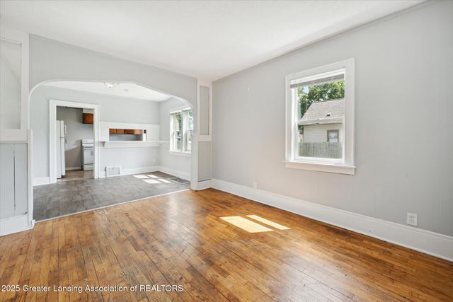 2011 S Martin Luther King Jr Boulevard, Lansing, MI 48910