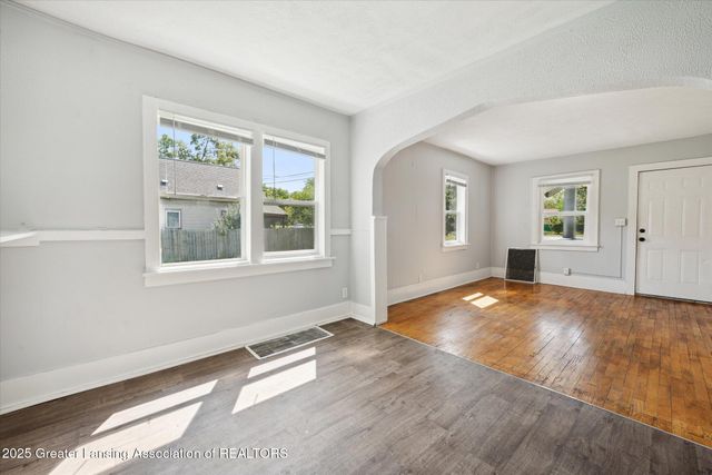 2011 S Martin Luther King Jr Boulevard, Lansing, MI 48910