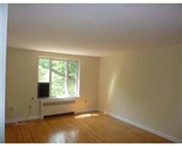 42 Dean Road 1, Brookline, MA 02445