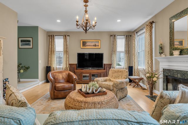 1 Haywagon Drive, Old Lyme, CT 06371