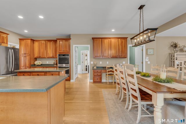 1 Haywagon Drive, Old Lyme, CT 06371