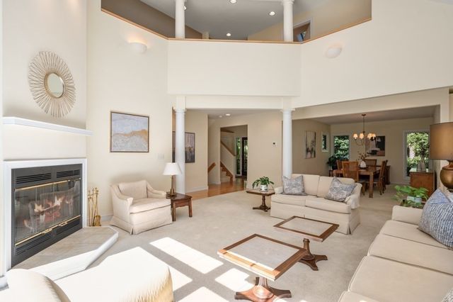 9 Esty Way, Groveland, MA 01834