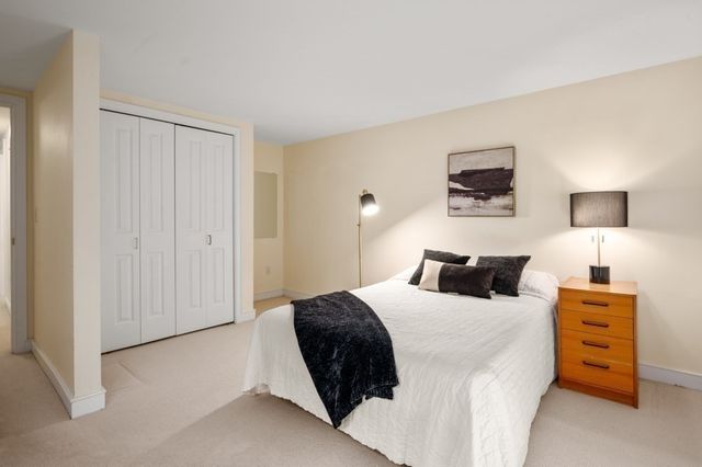 9 Esty Way, Groveland, MA 01834