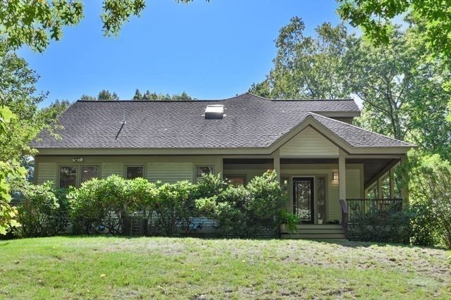 9 Esty Way, Groveland, MA 01834