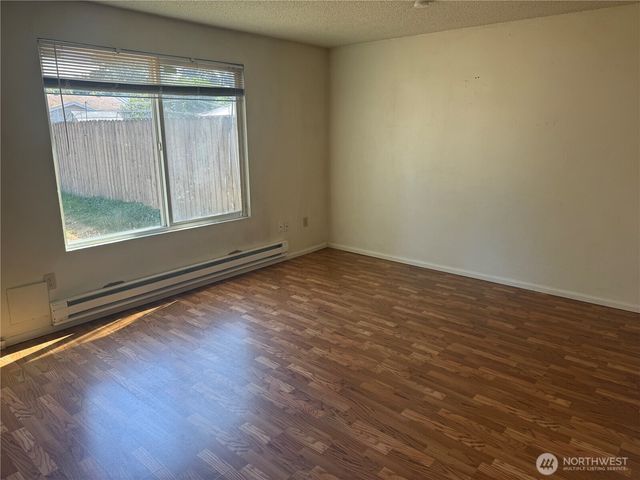 10427 13th Avenue Ct S, Tacoma, WA 98444