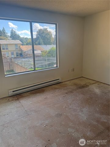10427 13th Avenue Ct S, Tacoma, WA 98444