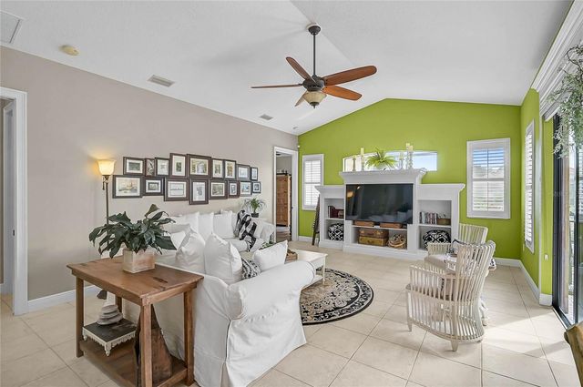 4360 VIA DEL SANTI, Venice, FL 34293