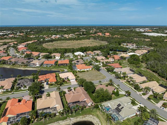 4360 VIA DEL SANTI, Venice, FL 34293