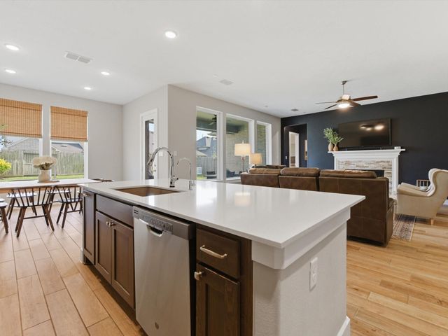 712 Serenity View Lane, Katy, TX 77493