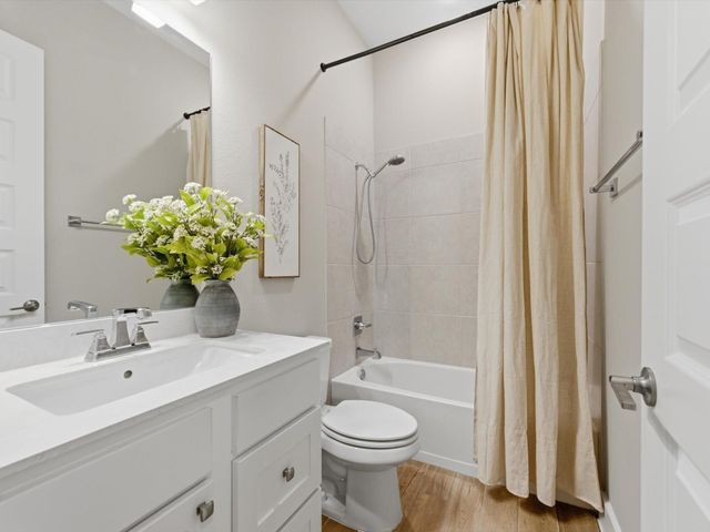 712 Serenity View Lane, Katy, TX 77493