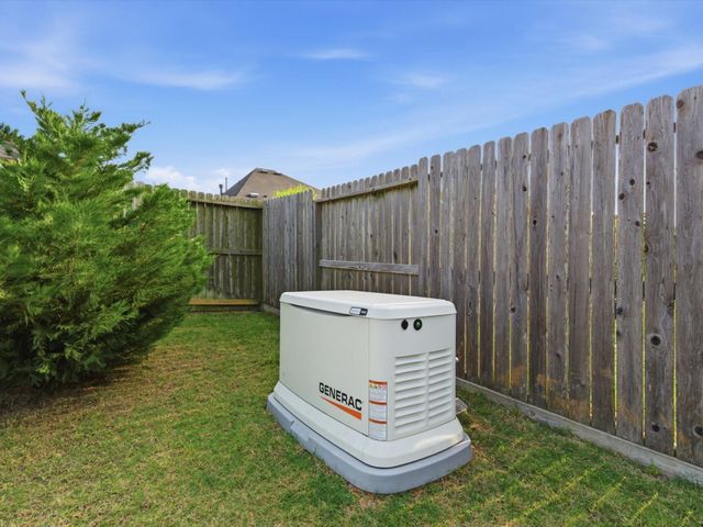 712 Serenity View Lane, Katy, TX 77493