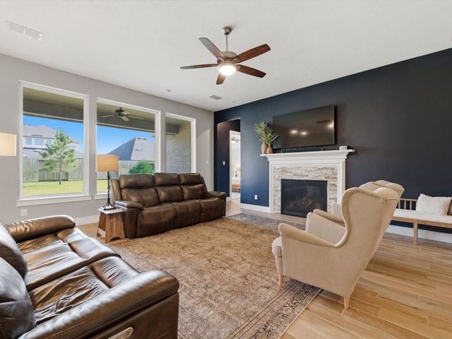 712 Serenity View Lane, Katy, TX 77493