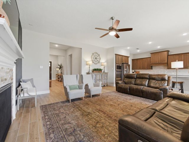 712 Serenity View Lane, Katy, TX 77493