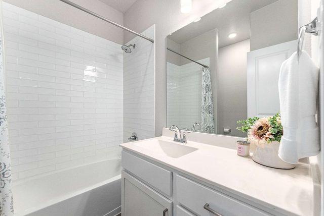 16600 Garden Drive, Celina, TX 75009