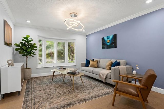 5841 Bayview Drive, Fort Lauderdale, FL 33308