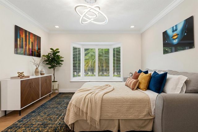 5841 Bayview Drive, Fort Lauderdale, FL 33308