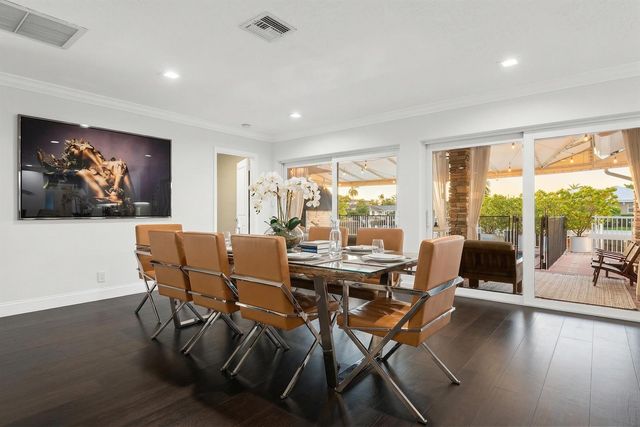 5841 Bayview Drive, Fort Lauderdale, FL 33308