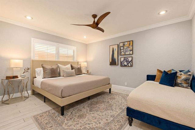 5841 Bayview Drive, Fort Lauderdale, FL 33308