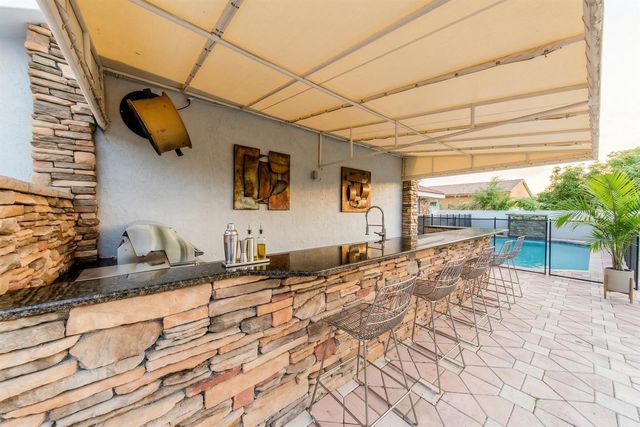 5841 Bayview Drive, Fort Lauderdale, FL 33308