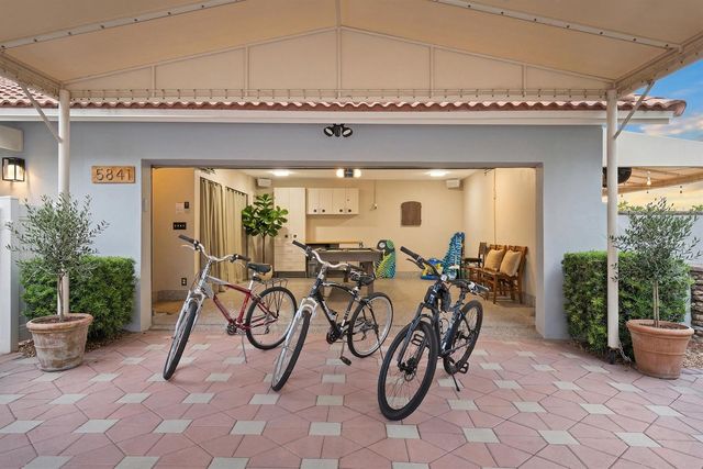 5841 Bayview Drive, Fort Lauderdale, FL 33308