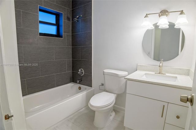 4271 NW 11th St 6, Miami, FL 33126