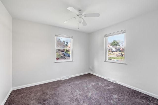 3962 Standish Avenue, Cincinnati, OH 45213
