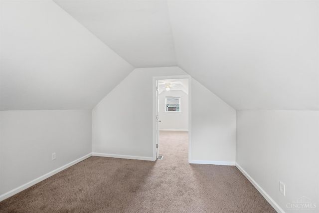3962 Standish Avenue, Cincinnati, OH 45213