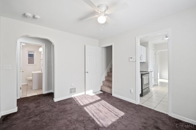 3962 Standish Avenue, Cincinnati, OH 45213