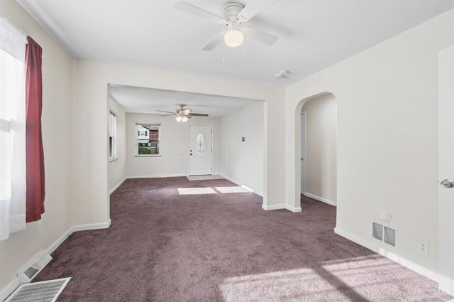 3962 Standish Avenue, Cincinnati, OH 45213