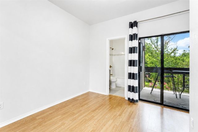 601 Nelray BLVD 12, Austin, TX 78751