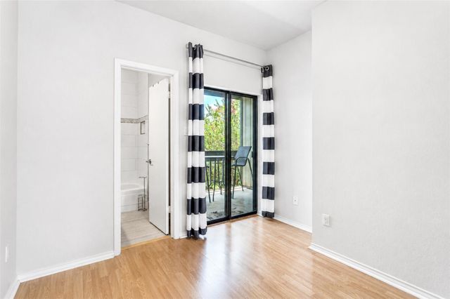 601 Nelray BLVD 12, Austin, TX 78751