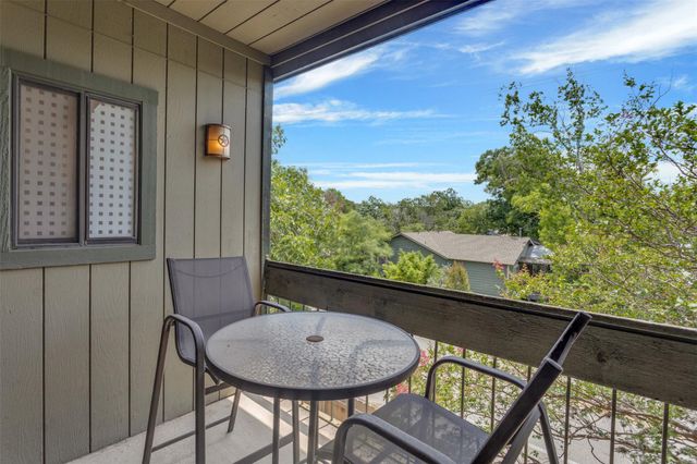 601 Nelray BLVD 12, Austin, TX 78751