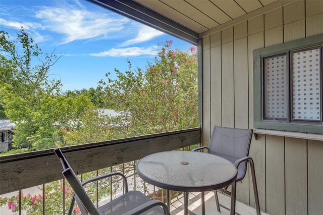 601 Nelray BLVD 12, Austin, TX 78751