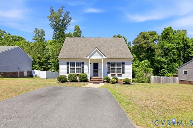 329 Beechwood Park Ln, Highland Springs, VA 23075