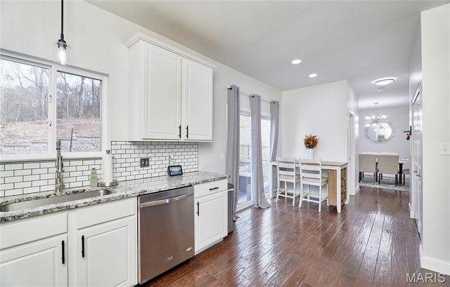 5451 Hagemann Pointe Drive, St Louis, MO 63128