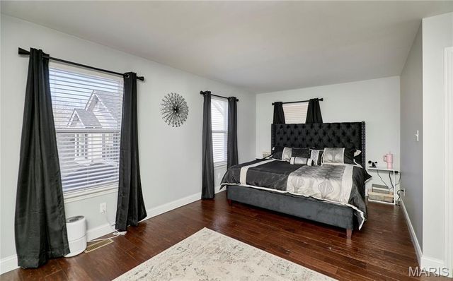 5451 Hagemann Pointe Drive, St Louis, MO 63128